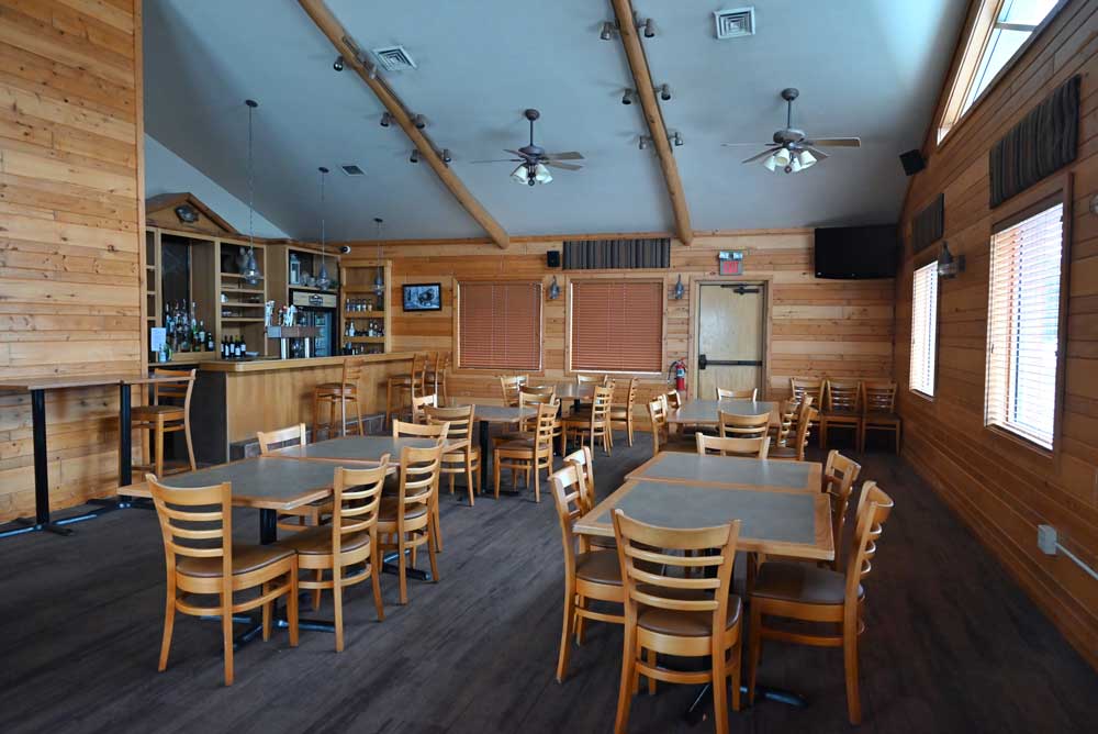 Mackinaws Grill & Spirits dining room in Green Bay WI.